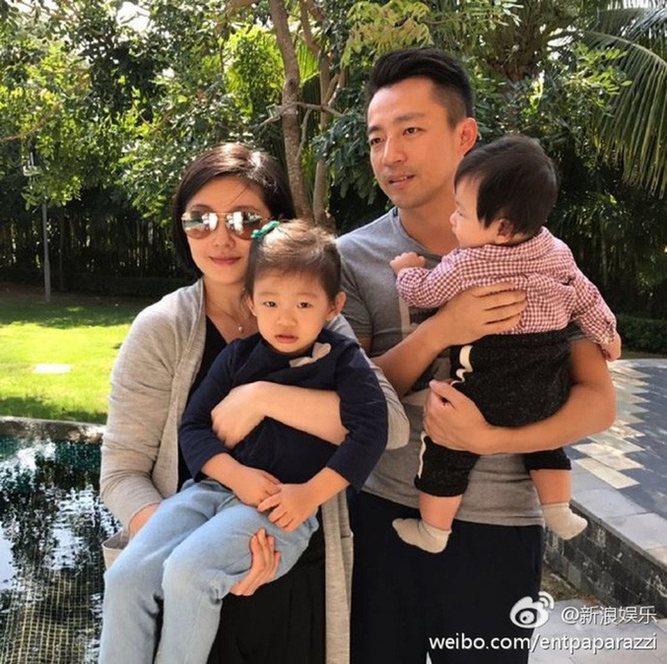 Chia tay hơn 11 năm, Từ Hy Viên lần đầu nhắc đến người cũ Châu Du Dân - 5 Chia tay hơn 11 năm, Từ Hy Viên lần đầu nhắc đến người cũ Châu Du Dân - 5