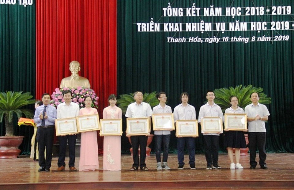Học sinh Thanh Hóa dẫn đầu cả nước về huy chương Olympic quốc tế - 2 Học sinh Thanh Hóa dẫn đầu cả nước về huy chương Olympic quốc tế - 2
