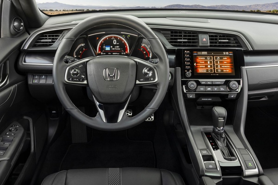 Honda Civic hatchback 2020 khởi điểm từ 21.600 USD - 6 Honda Civic hatchback 2020 khởi điểm từ 21.600 USD - 6