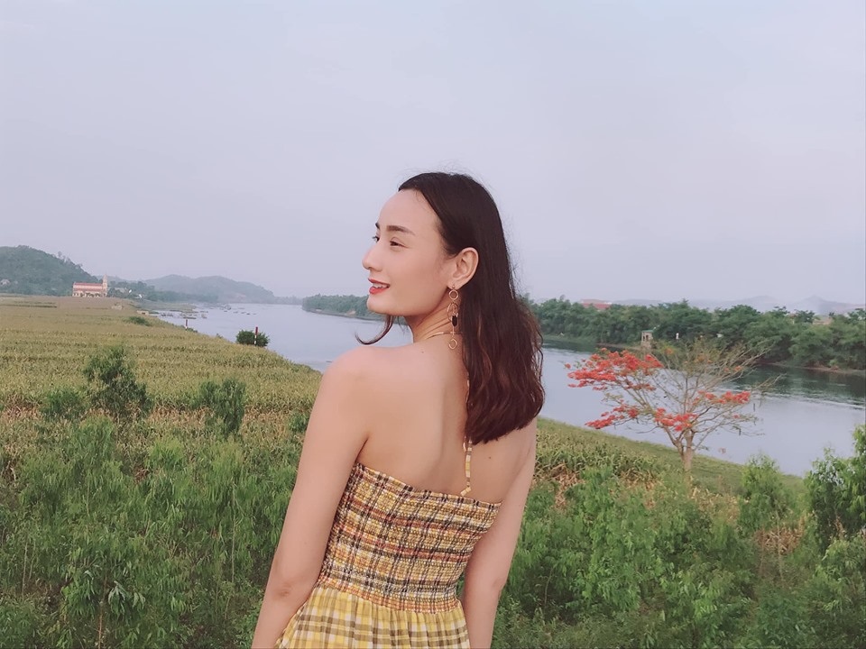 Xoá mác “bộ xương di động”, Lê Thuý thay đổi ngoại hình đáng kinh ngạc - 26 Xoá mác “bộ xương di động”, Lê Thuý thay đổi ngoại hình đáng kinh ngạc - 26