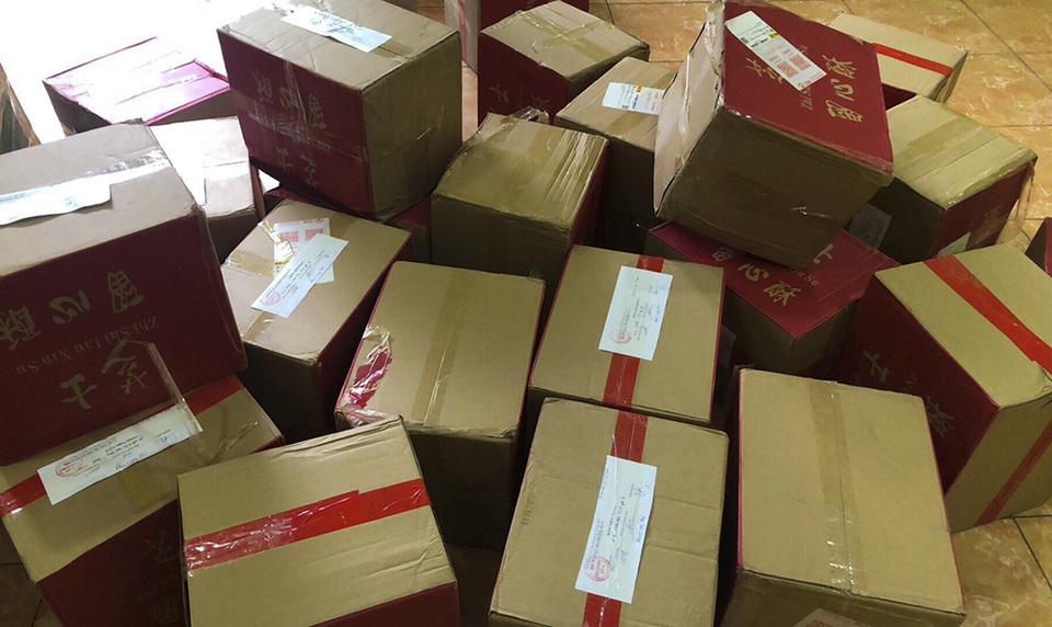 Hà Nội: Bắt giữ hơn 4.000 bánh trứng chảy lậu đang gây sốt trên mạng - 9 Hà Nội: Bắt giữ hơn 4.000 bánh trứng chảy lậu đang gây sốt trên mạng - 9