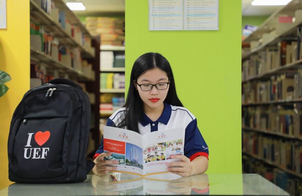 Nữ sinh viết tiếp giấc mơ đại học với suất học bổng toàn phần từ UEF - 4 Nữ sinh viết tiếp giấc mơ đại học với suất học bổng toàn phần từ UEF - 4