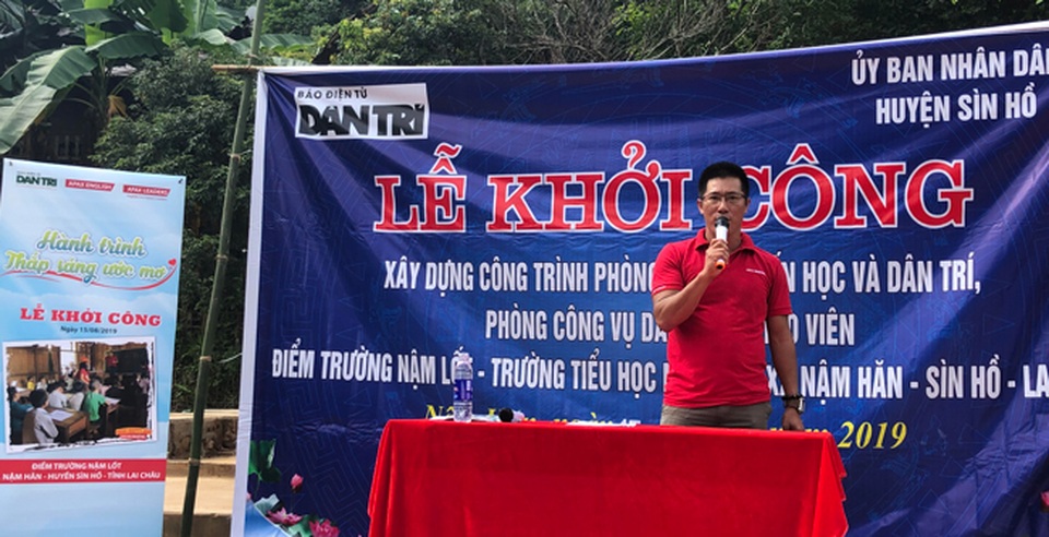 Báo Dân trí vượt hàng trăm cây số xây phòng học tặng các em học sinh dân tộc Dao - 10 Báo Dân trí vượt hàng trăm cây số xây phòng học tặng các em học sinh dân tộc Dao - 10
