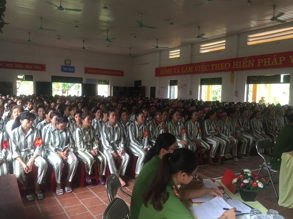 Sa ngã vì... yêu nhầm đàn em Phúc bồ - 2