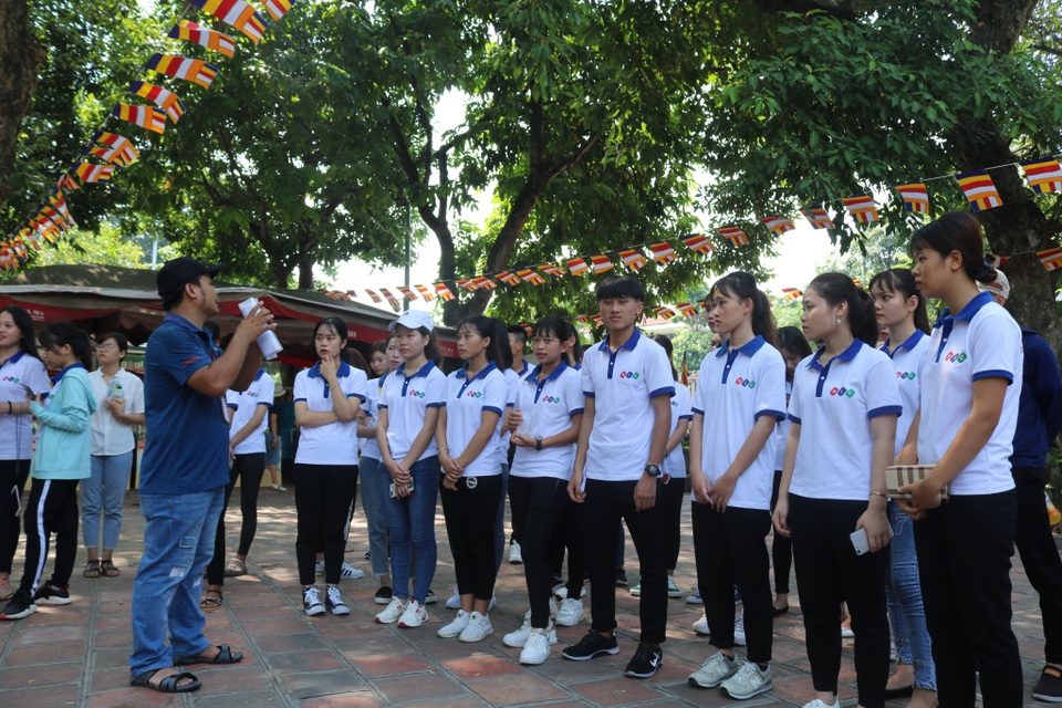 Sinh viên Trường Cao đẳng Quốc tế Hà Nội tự tin bước vào năm học mới - 3 Sinh viên Trường Cao đẳng Quốc tế Hà Nội tự tin bước vào năm học mới - 3