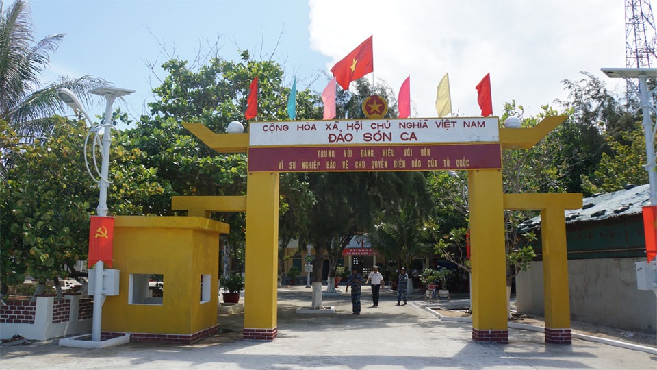 Nhiệm vụ của chúng tôi là bảo vệ vững chắc chủ quyền Quần đảo Trường Sa - 7 Nhiệm vụ của chúng tôi là bảo vệ vững chắc chủ quyền Quần đảo Trường Sa - 7