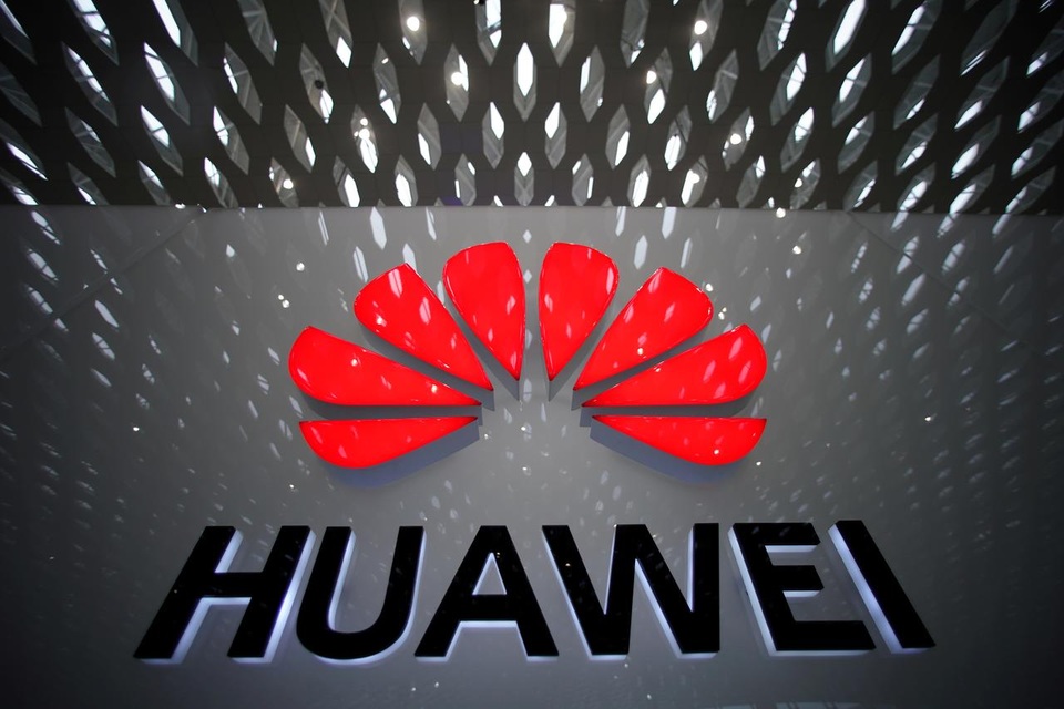 Lý do người Trung Quốc bất ngờ phẫn nộ với hãng viễn thông Huawei - 1 Lý do người Trung Quốc bất ngờ phẫn nộ với hãng viễn thông Huawei - 1