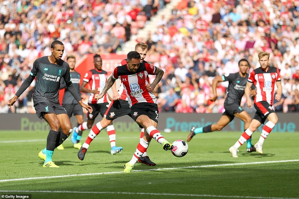 Mane, Firmino giúp Liverpool vượt qua Southampton - 3 Mane, Firmino giúp Liverpool vượt qua Southampton - 3