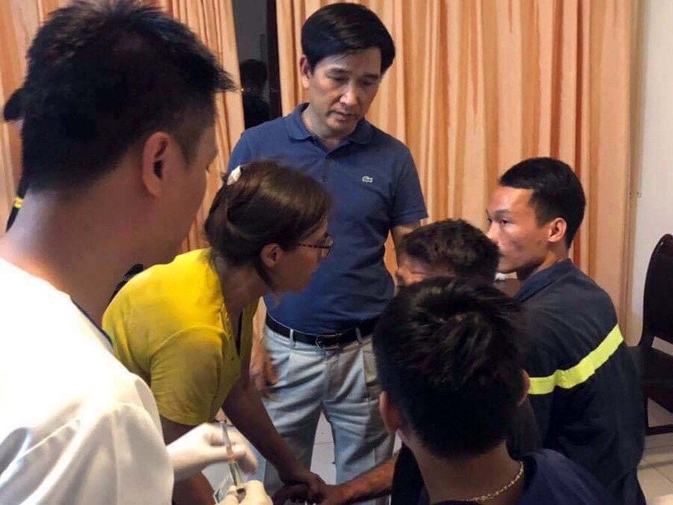 Người đàn ông quốc tịch Pháp định tự tử từ tầng 7 khách sạn - 2