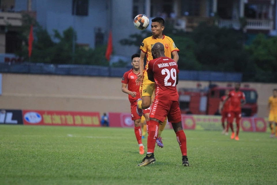 CLB Thanh Hóa thua đậm CLB Hải Phòng trong ngày HLV mới ra mắt - 1 CLB Thanh Hóa thua đậm CLB Hải Phòng trong ngày HLV mới ra mắt - 1