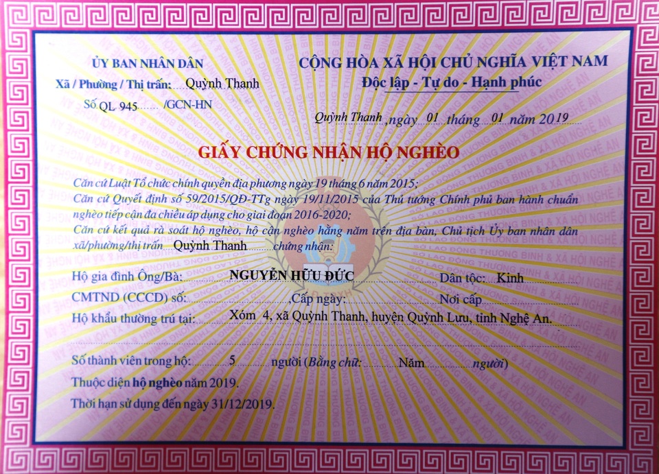 Người cha mắc bệnh tim ôm hai con teo não vật vã trong đói nghèo - 11 Người cha mắc bệnh tim ôm hai con teo não vật vã trong đói nghèo - 11