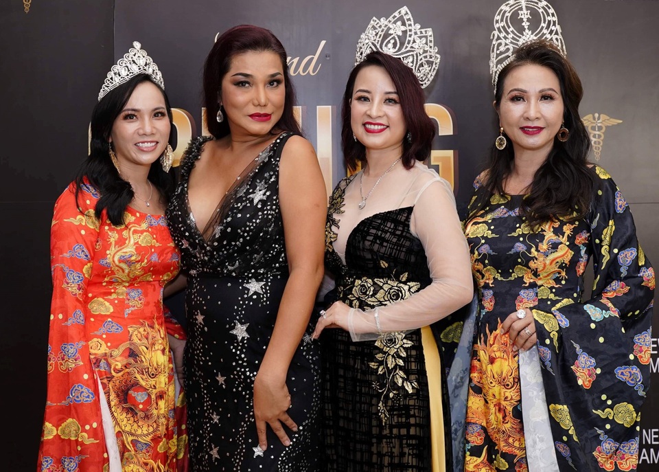 Người đẹp chuyển giới đầu tiên của Việt Nam – Cát Tuyền hội ngộ Lâm Khánh Chi, Cindy Thái Tài - 4