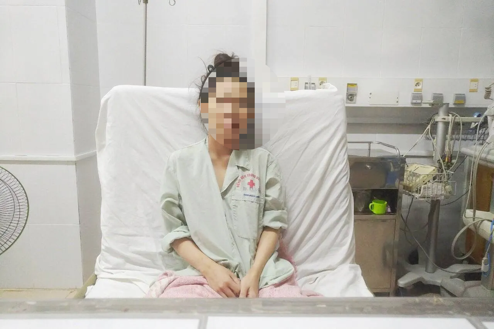Cứu sống bệnh nhân viêm cơ tim cấp tại Bệnh viện Trung ương Huế - 3 Cứu sống bệnh nhân viêm cơ tim cấp tại Bệnh viện Trung ương Huế - 3