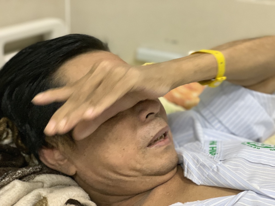 Gom mấy vụ lúa đưa chồng ra Hà Nội mổ mắt, vợ chết thảm trên chuyến xe định mệnh! - 3 Gom mấy vụ lúa đưa chồng ra Hà Nội mổ mắt, vợ chết thảm trên chuyến xe định mệnh! - 3
