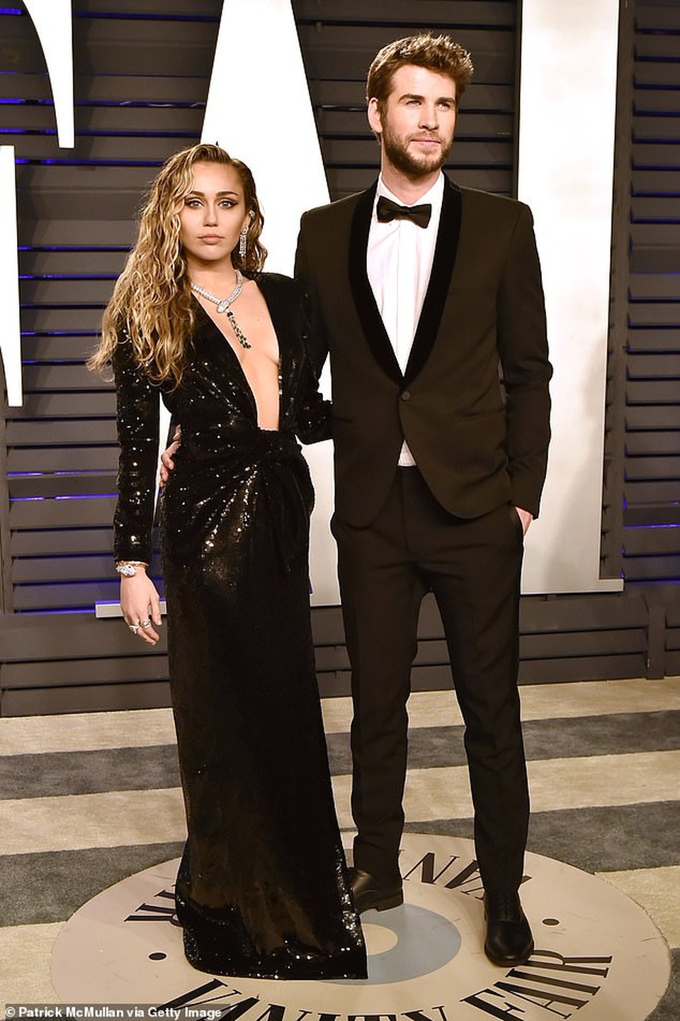 “Liam Hemsworth phát ốm vì Miley tiệc tùng” - 1 “Liam Hemsworth phát ốm vì Miley tiệc tùng” - 1