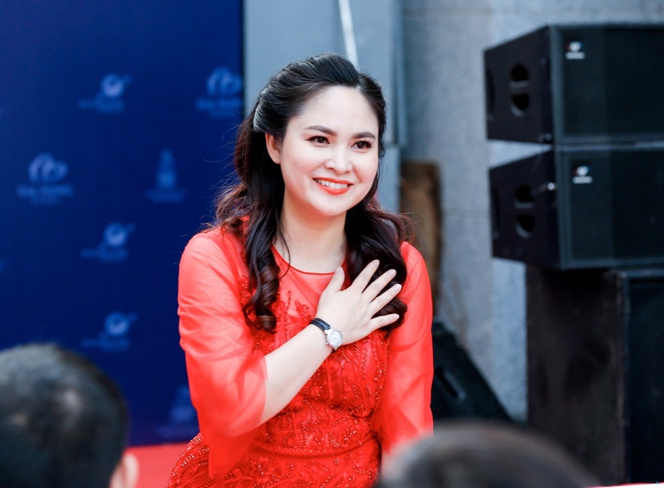 Gia Hưng tiếp nối thành công khai trương sàn BĐS Gia Hưng chi nhánh TP. HCM - 3 Gia Hưng tiếp nối thành công khai trương sàn BĐS Gia Hưng chi nhánh TP. HCM - 3