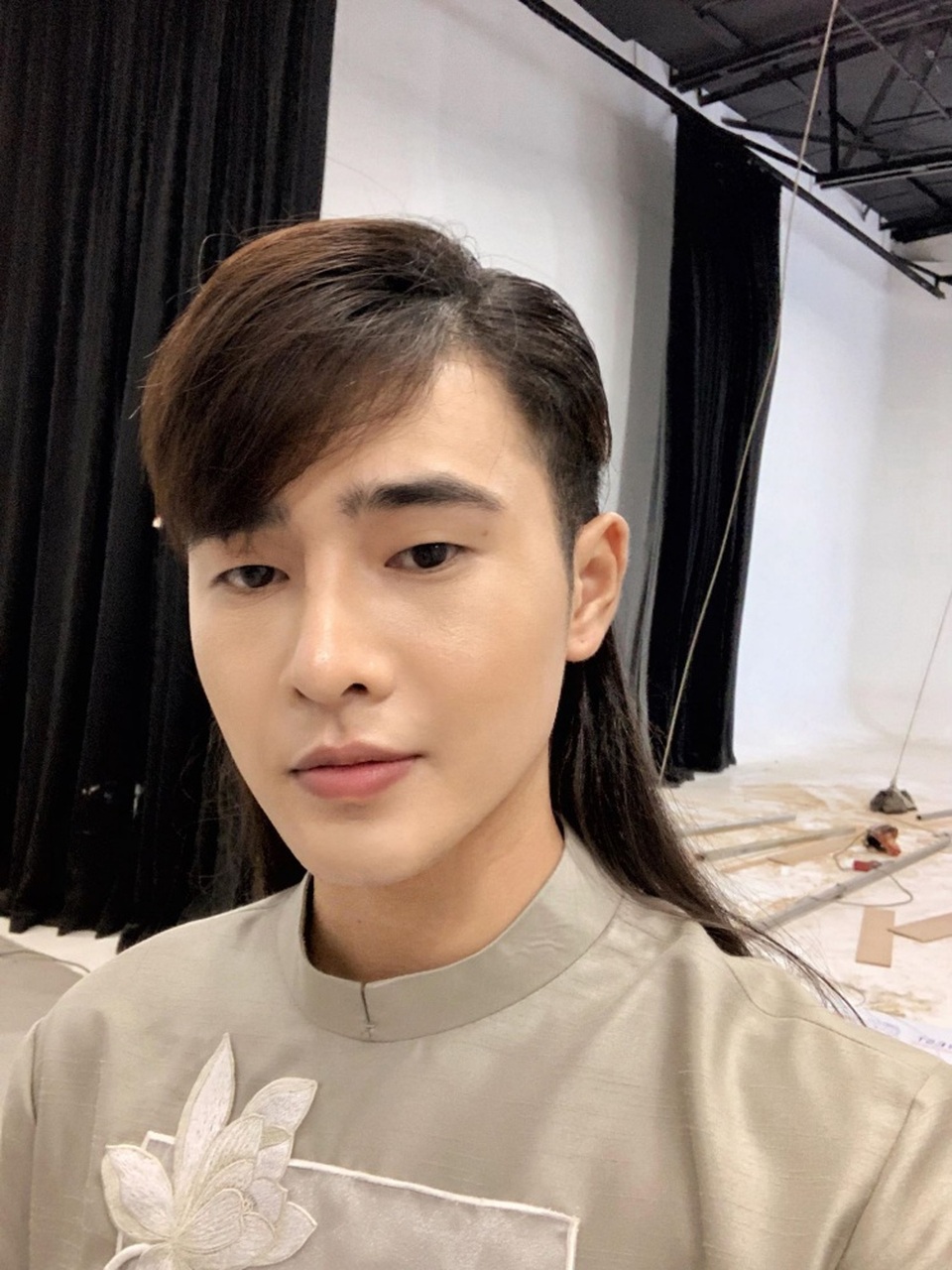 Hé lộ chàng trai khiến Hồ Ngọc Hà bị “đánh ghen không thương tiếc - 2 Hé lộ chàng trai khiến Hồ Ngọc Hà bị “đánh ghen không thương tiếc - 2