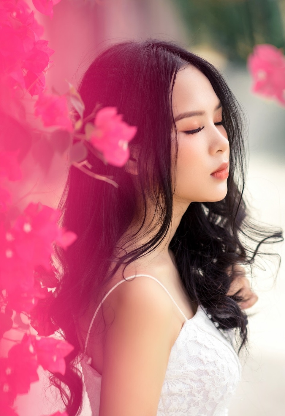 Thiếu nữ Huế gây thương nhớ từ ánh nhìn đầu tiên - 5