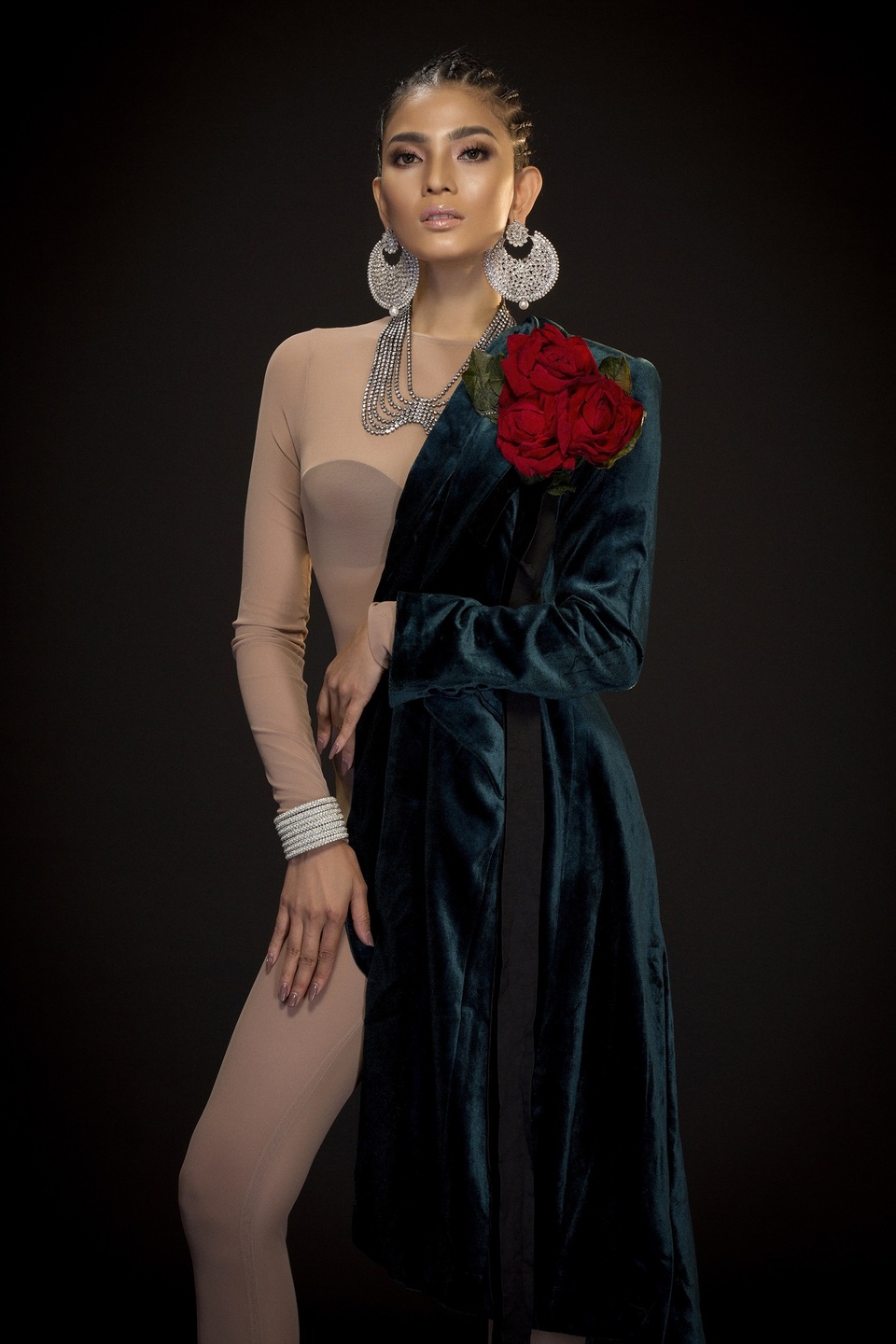 Trương Thị May từ chối đại gia nhưng “đổ gục” dàn “nam thần” vì lí do đặc biệt - 12 Trương Thị May từ chối đại gia nhưng “đổ gục” dàn “nam thần” vì lí do đặc biệt - 12