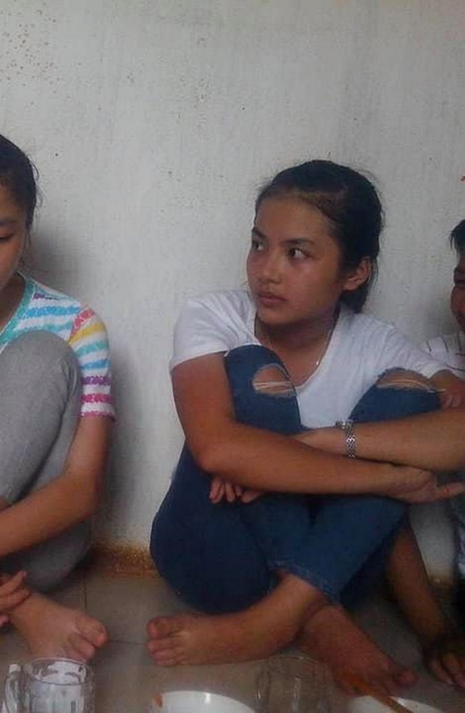 Nữ sinh 19 tuổi Đắk Lắk: Từ cô bé đen nhẻm lớn lên xinh như diễn viên - 1 Nữ sinh 19 tuổi Đắk Lắk: Từ cô bé đen nhẻm lớn lên xinh như diễn viên - 1