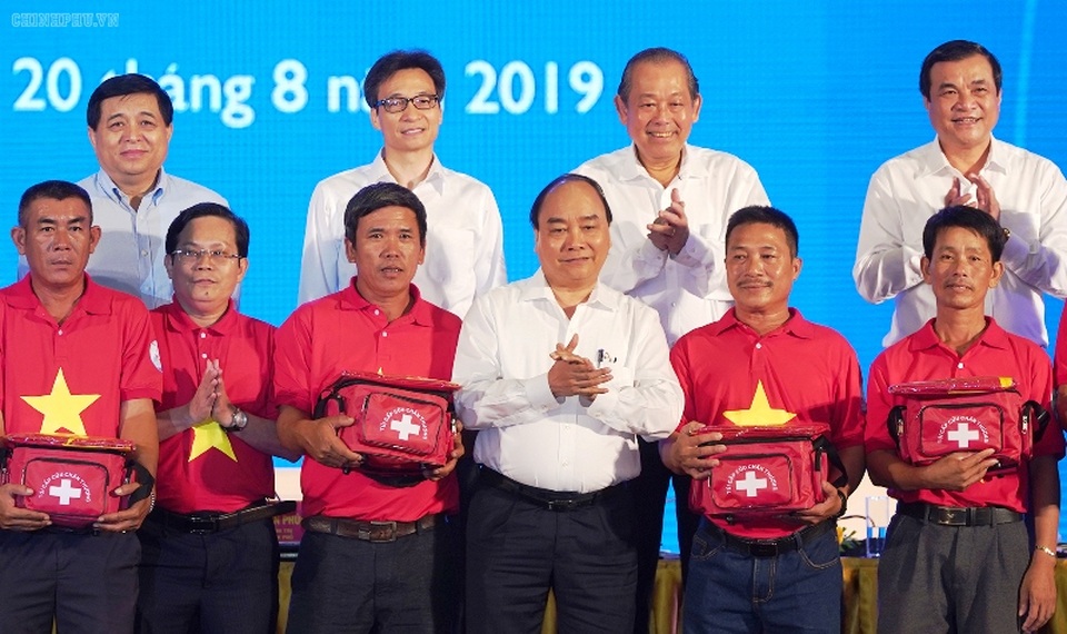 Thủ tướng: “Bắt bệnh” vì sao miền Trung phát triển chưa xứng với tiềm năng - 5