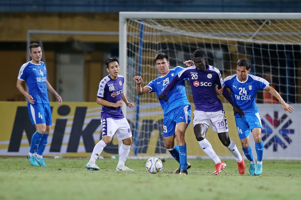 CLB Hà Nội 3-2 Altyn Asyr: Cú đúp siêu phẩm của Quang Hải - 8 CLB Hà Nội 3-2 Altyn Asyr: Cú đúp siêu phẩm của Quang Hải - 8