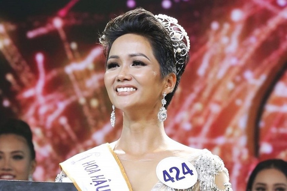 Hoa hậu H’Hen Niê lên tiếng khi “bị chê” vì mái tóc dài - 2