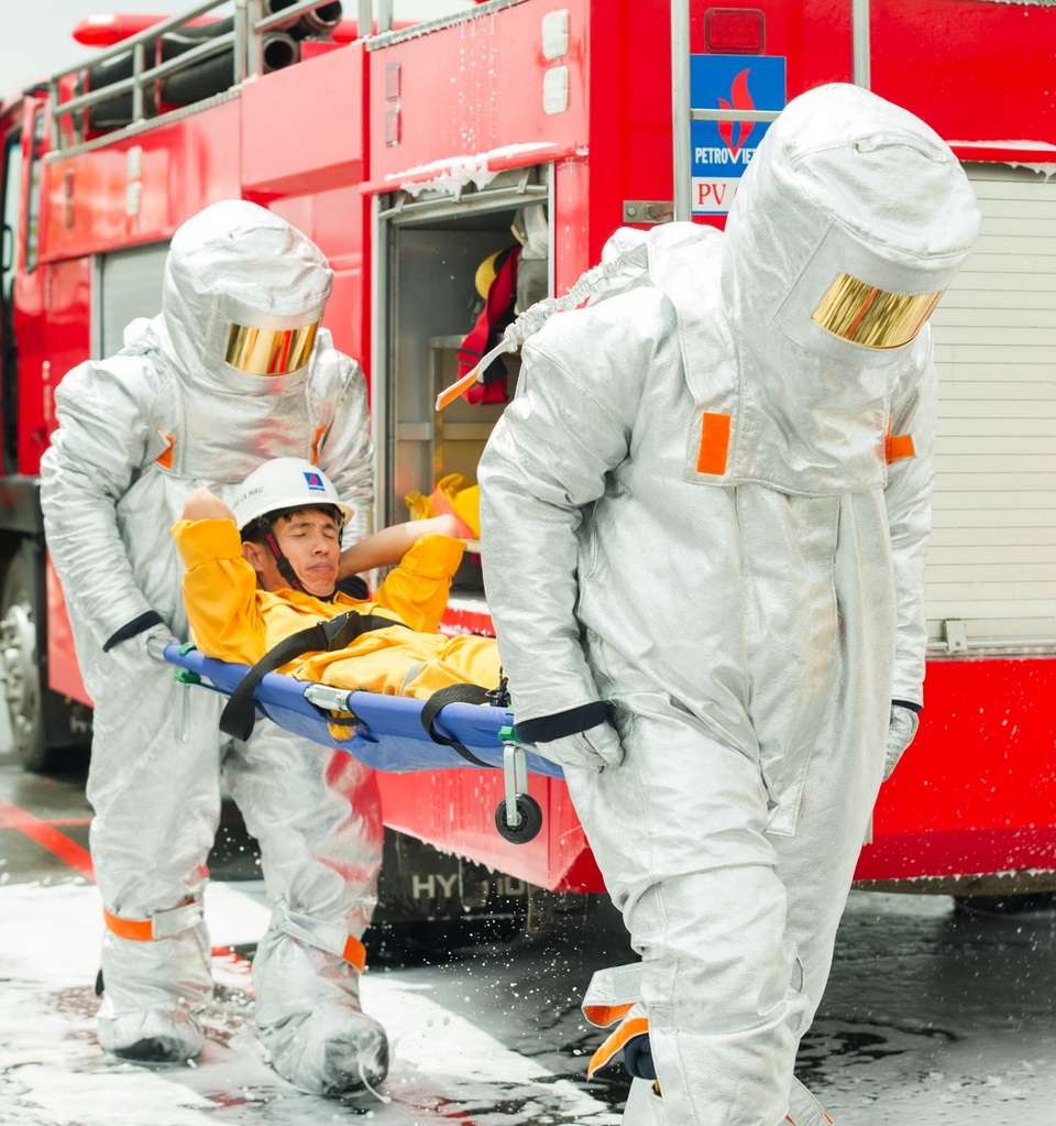 Công ty Khí Cà Mau tổ chức Hội thi An toàn - PCCC CNCH - 2 Công ty Khí Cà Mau tổ chức Hội thi An toàn - PCCC CNCH - 2