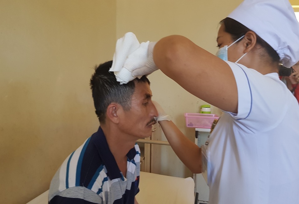 Vụ 2 xe khách tông nhau ở Khánh Hòa: Hành khách kể lại giây phút kinh hoàng - 3 Vụ 2 xe khách tông nhau ở Khánh Hòa: Hành khách kể lại giây phút kinh hoàng - 3