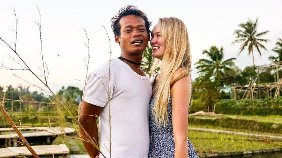 Cặp đôi đũa lệch gây “bão”một thời ở Indonesia trở lại với loạt khoảnh khắc ngọt ngào! - 6 Cặp đôi đũa lệch gây “bão”một thời ở Indonesia trở lại với loạt khoảnh khắc ngọt ngào! - 6