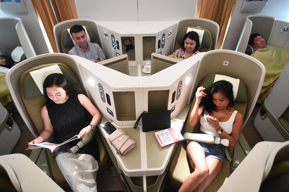 Hành khách ngỡ ngàng khi được trải nghiệm máy bay Boeing lớn nhất thế giới vừa về Việt Nam - 3 Hành khách ngỡ ngàng khi được trải nghiệm máy bay Boeing lớn nhất thế giới vừa về Việt Nam - 3