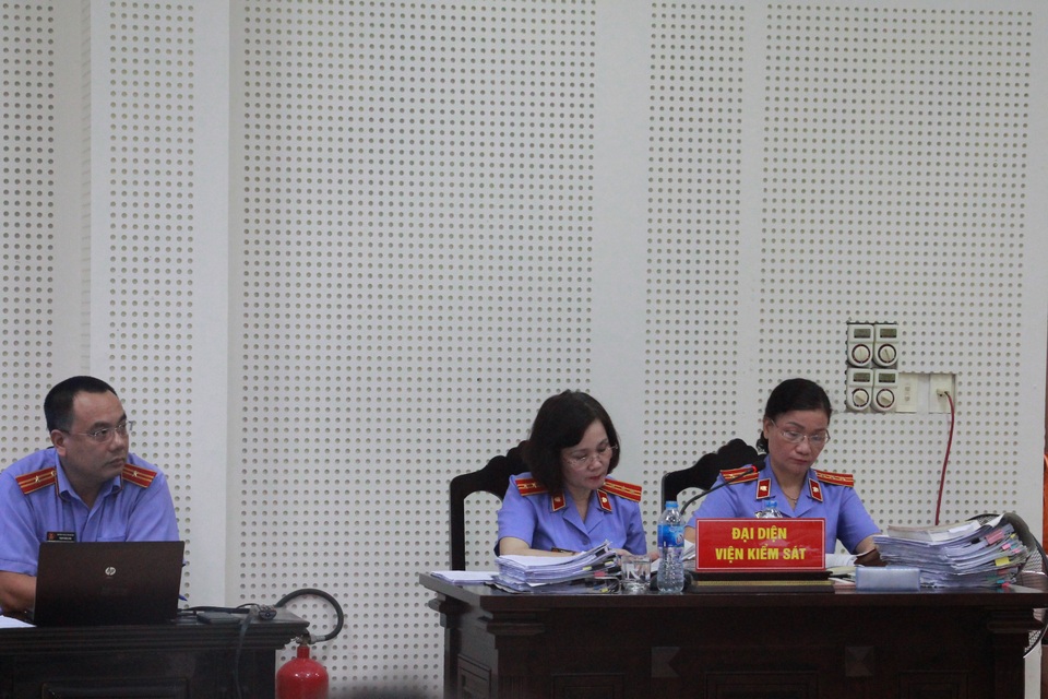 Phúc thẩm “kỳ án” cướp đò trên sông Ka Long và kỷ lục hầu toà của bị cáo - 1 Phúc thẩm “kỳ án” cướp đò trên sông Ka Long và kỷ lục hầu toà của bị cáo - 1