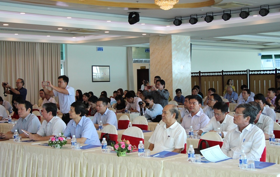 Báo chí có vai trò đặc biệt trong công tác tuyên truyền xây dựng Đảng - 1 Báo chí có vai trò đặc biệt trong công tác tuyên truyền xây dựng Đảng - 1