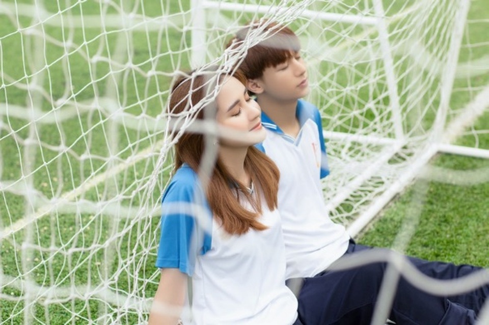 Xao xuyến với bộ ảnh đôi bạn thân khác giới ở Hà Nội - 10 Xao xuyến với bộ ảnh đôi bạn thân khác giới ở Hà Nội - 10