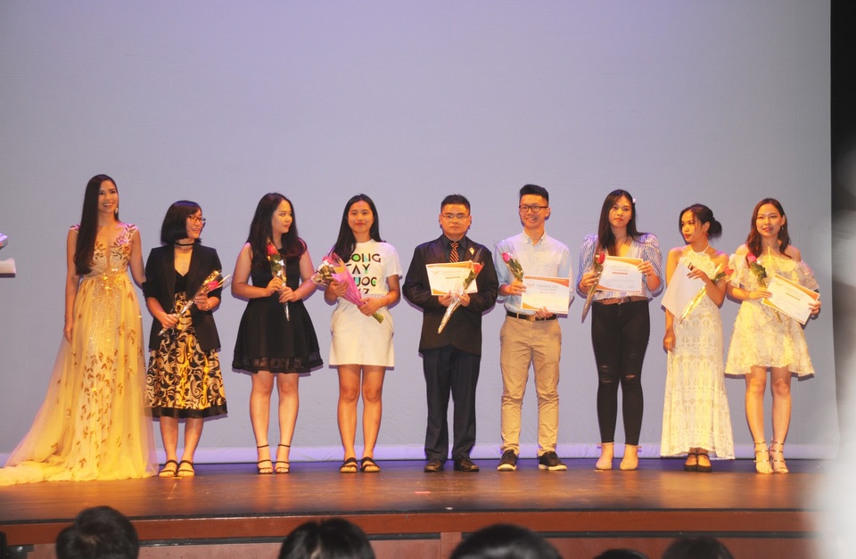 Vòng tay nước Mỹ 7: Sự kiện gắn kết cộng đồng người Việt tại Mỹ - 11 Vòng tay nước Mỹ 7: Sự kiện gắn kết cộng đồng người Việt tại Mỹ - 11