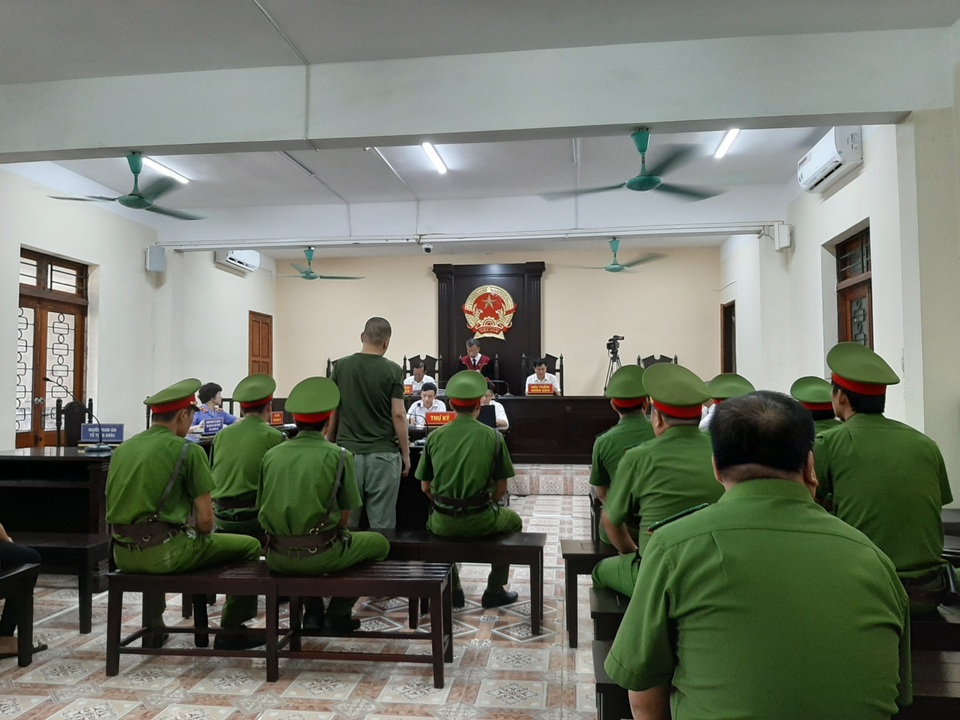 Xích mích chuyện nuôi chó dữ, người đàn ông nghi bị hàng xóm đánh tử vong - 1 Xích mích chuyện nuôi chó dữ, người đàn ông nghi bị hàng xóm đánh tử vong - 1