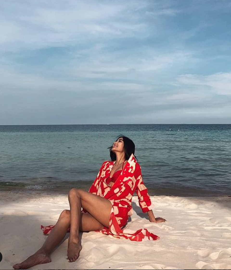 Ba “cò hương” Next Top đồng loạt “phổng phao”, chăm diện đồ tắm nóng bỏng - 10 Ba “cò hương” Next Top đồng loạt “phổng phao”, chăm diện đồ tắm nóng bỏng - 10