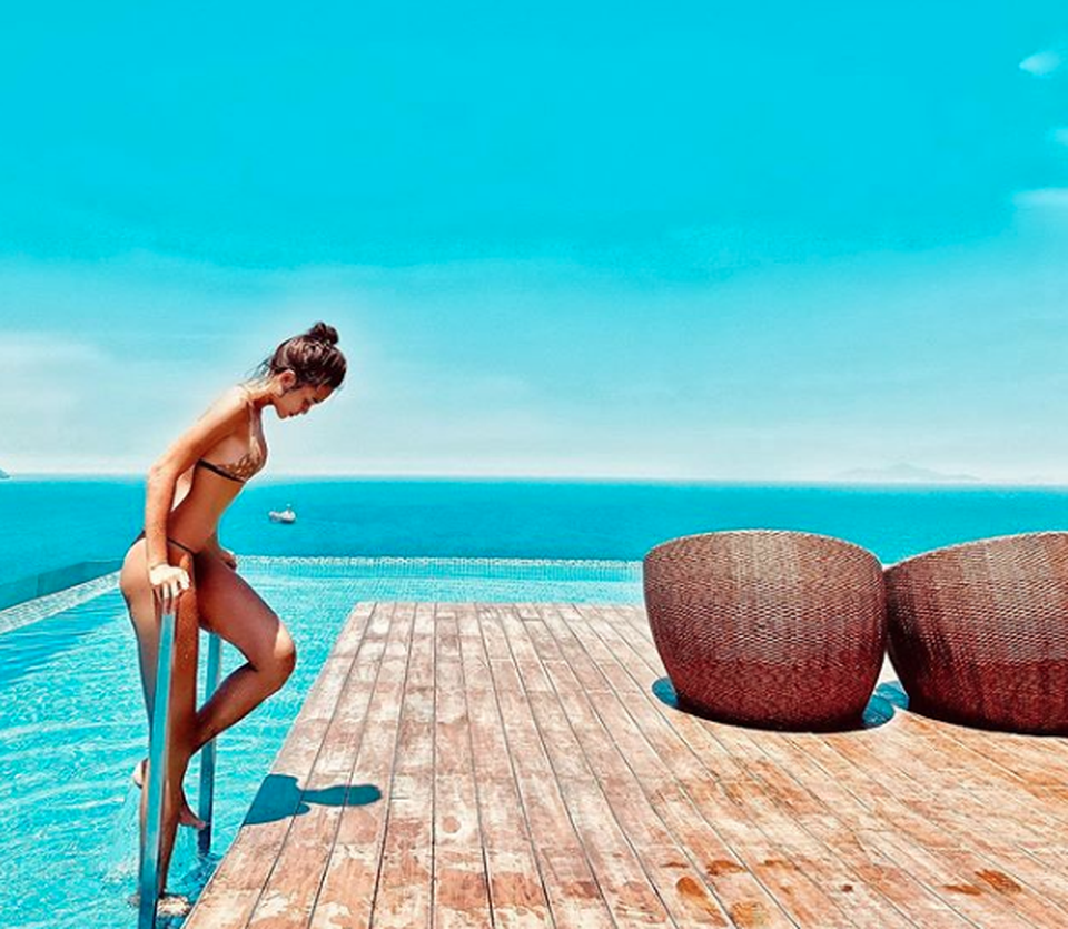 Ba “cò hương” Next Top đồng loạt “phổng phao”, chăm diện đồ tắm nóng bỏng - 21 Ba “cò hương” Next Top đồng loạt “phổng phao”, chăm diện đồ tắm nóng bỏng - 21