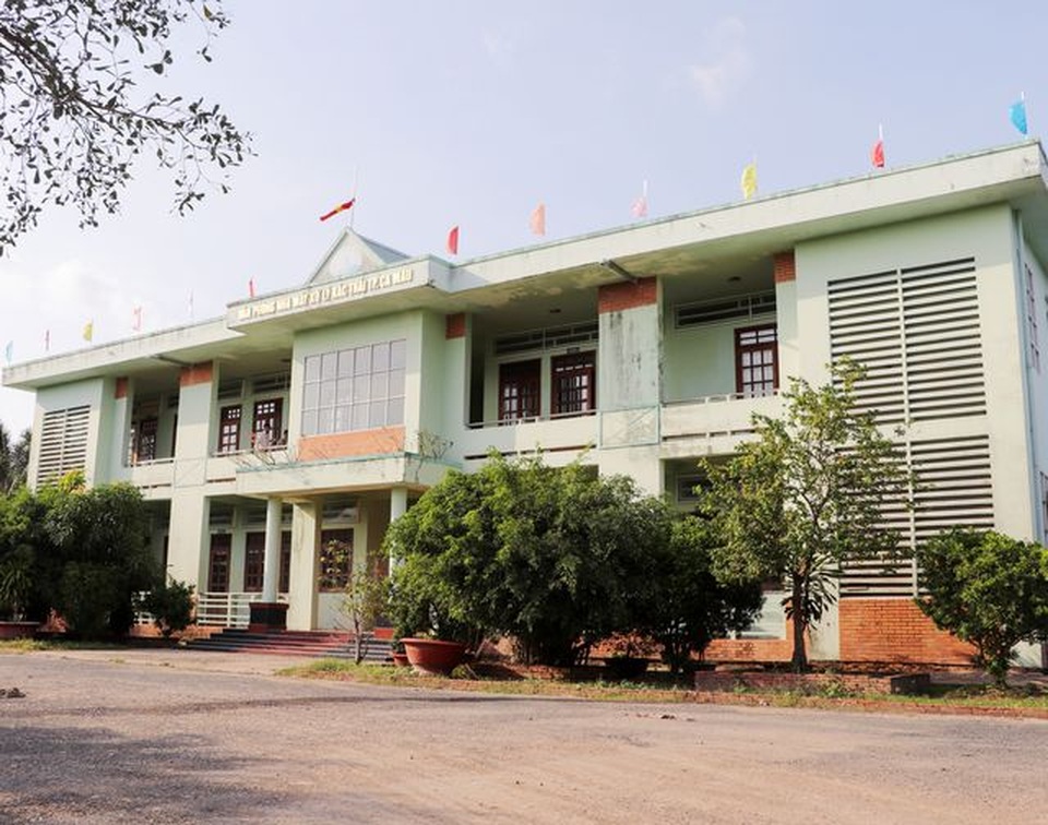 Cà Mau phân công đơn vị chịu trách nhiệm xử lý khi có xác thai nhi trong rác - 1 Cà Mau phân công đơn vị chịu trách nhiệm xử lý khi có xác thai nhi trong rác - 1
