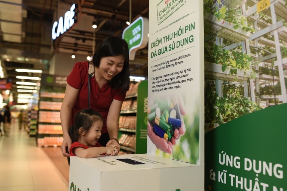 Chuỗi bán lẻ Việt tự tạo “siêu thị xanh” thay lời nhắn “bảo vệ môi trường” - 6 Chuỗi bán lẻ Việt tự tạo “siêu thị xanh” thay lời nhắn “bảo vệ môi trường” - 6