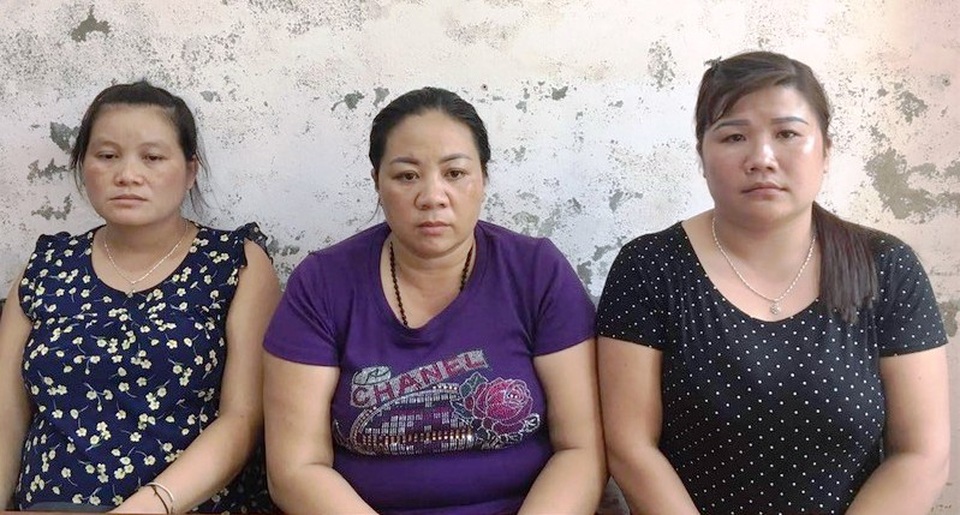 Dụ dỗ sơn nữ, đưa sang Trung Quốc bán lấy tiền, 3 “nữ quái” sa lưới - 1