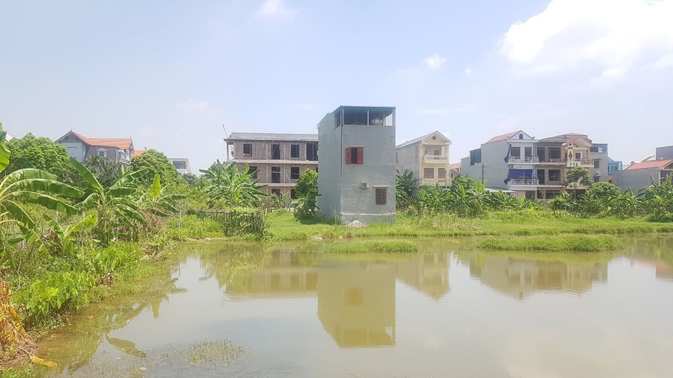 UBND thành phố Ninh Bình quy hoạch “đất công ích” rồi “phân lô bán nền”! - 8 UBND thành phố Ninh Bình quy hoạch “đất công ích” rồi “phân lô bán nền”! - 8