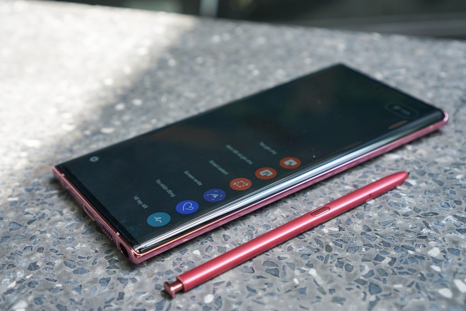 Không có nút nguồn, cách tắt/bật trên Galaxy Note10 được thực hiện như thế nào? - 1 Không có nút nguồn, cách tắt/bật trên Galaxy Note10 được thực hiện như thế nào? - 1