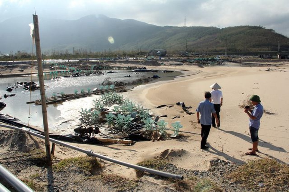 Doanh nghiệp “tiền trao, cháo không được múc: Tỉnh mong doanh nghiệp “thông cảm”! - 2