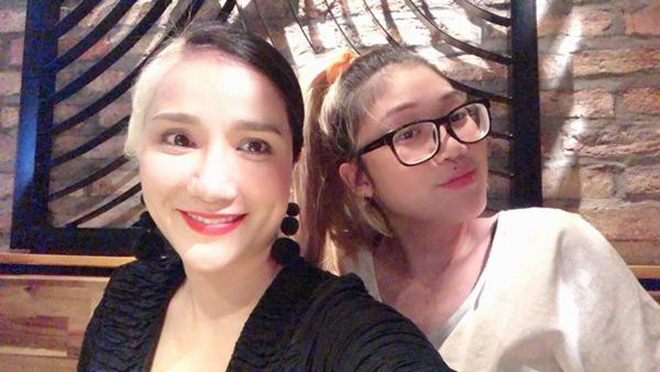 “Bà mối” Cát Tường: “Hãy cho tôi được yêu, nếu đau khổ tôi sẽ chịu” - 4 “Bà mối” Cát Tường: “Hãy cho tôi được yêu, nếu đau khổ tôi sẽ chịu” - 4