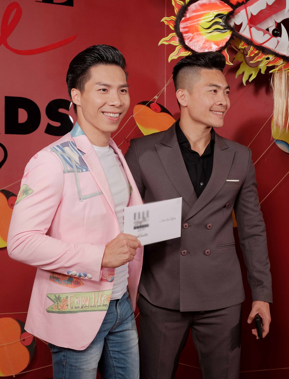 Mỹ Tâm cuốn hút khi tái xuất trên thảm đỏ - 13 Mỹ Tâm cuốn hút khi tái xuất trên thảm đỏ - 13