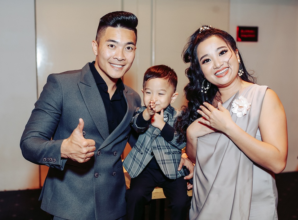 Mỹ Tâm cuốn hút khi tái xuất trên thảm đỏ - 14 Mỹ Tâm cuốn hút khi tái xuất trên thảm đỏ - 14