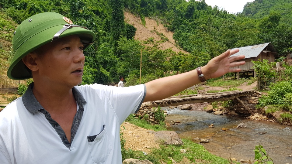 Na Kho khao khát một cây cầu giữa đại ngàn heo hút - 18 Na Kho khao khát một cây cầu giữa đại ngàn heo hút - 18