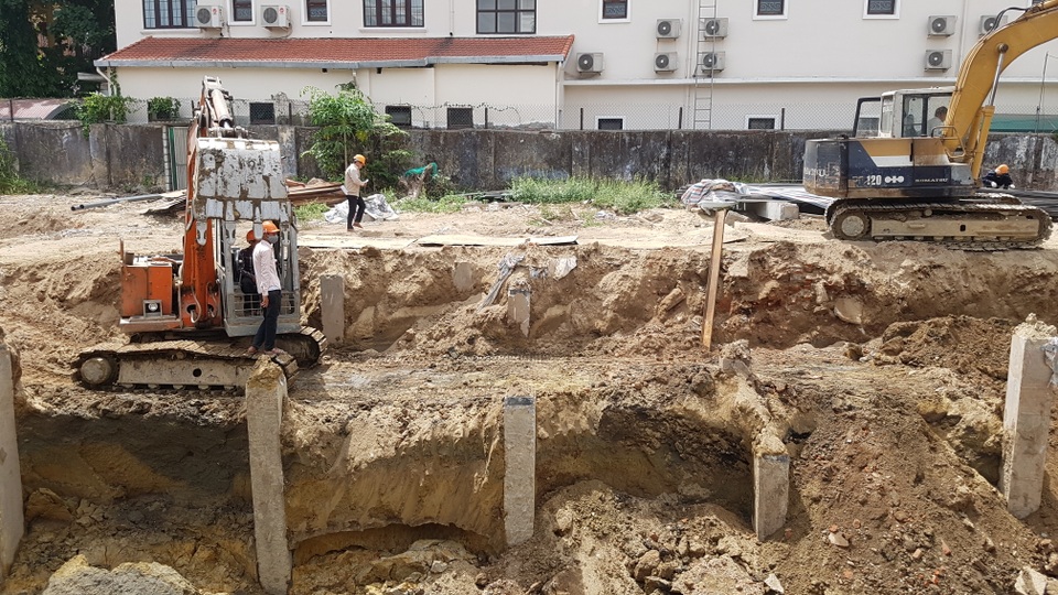 Thành Đoàn Huế kêu cứu vì trụ sở bất ngờ nứt toác, nguy cơ đổ sập! - 13 Thành Đoàn Huế kêu cứu vì trụ sở bất ngờ nứt toác, nguy cơ đổ sập! - 13