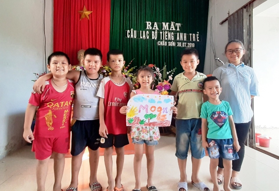 Sinh viên mở lớp dạy tiếng Anh miễn phí cho học sinh dịp hè - 4